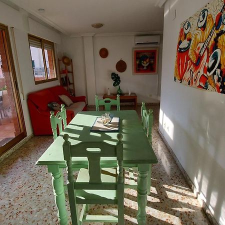 Redbrick Residence Аликанте Екстериор снимка